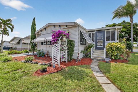 50012 Hacha Bay Boynton Beach FL 33436
