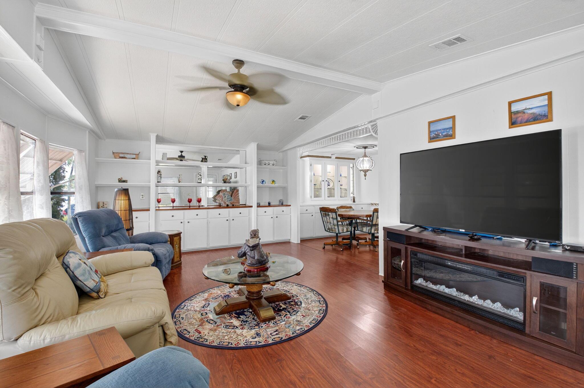 JAMAICA BAY MOBILE HOME C - Residential