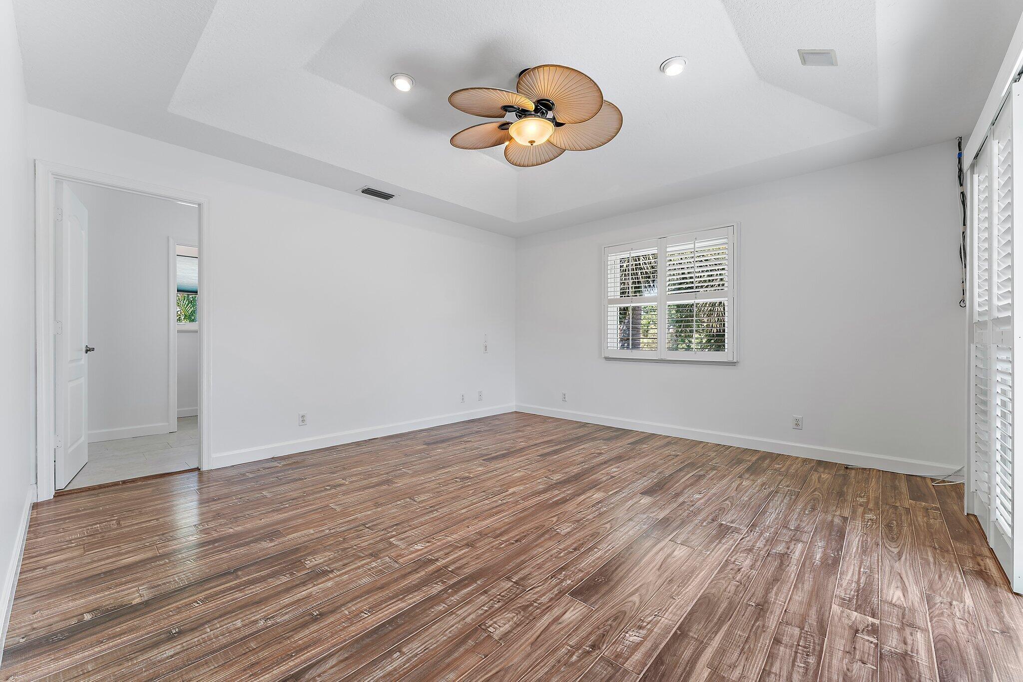 ROCKY POINT ESTATES - Residential