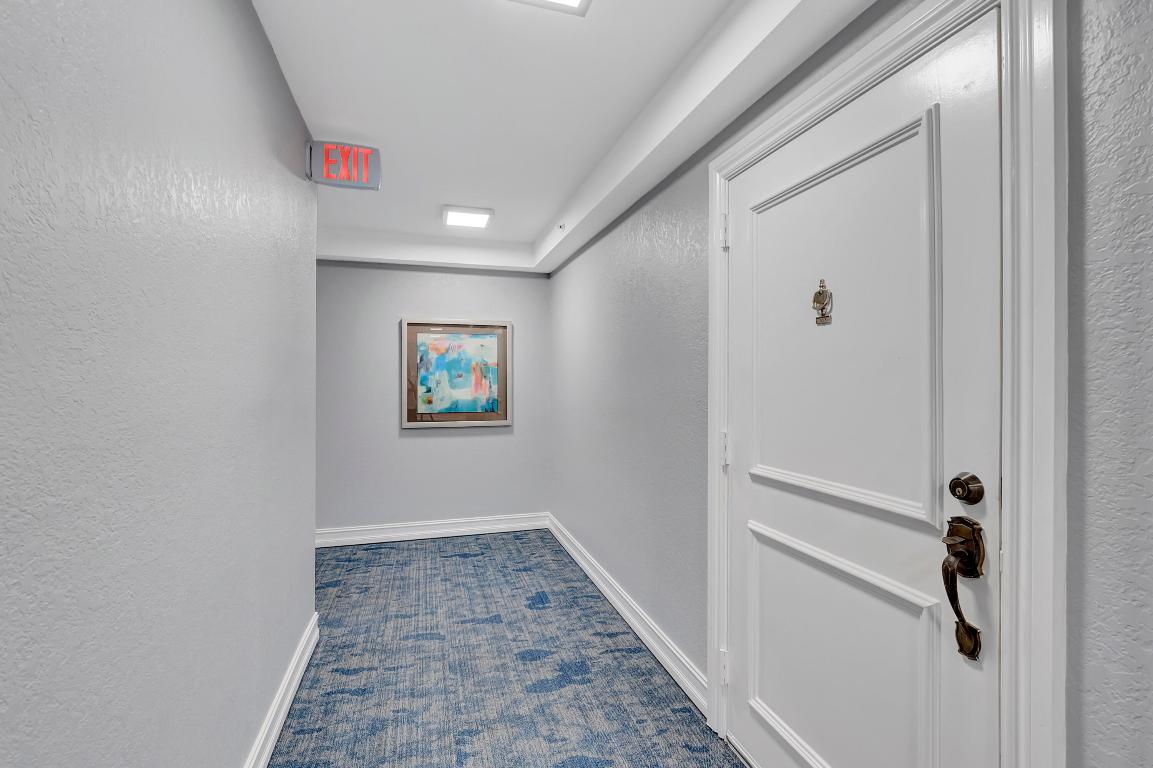 LAKEWOOD MIDRISE - Residential