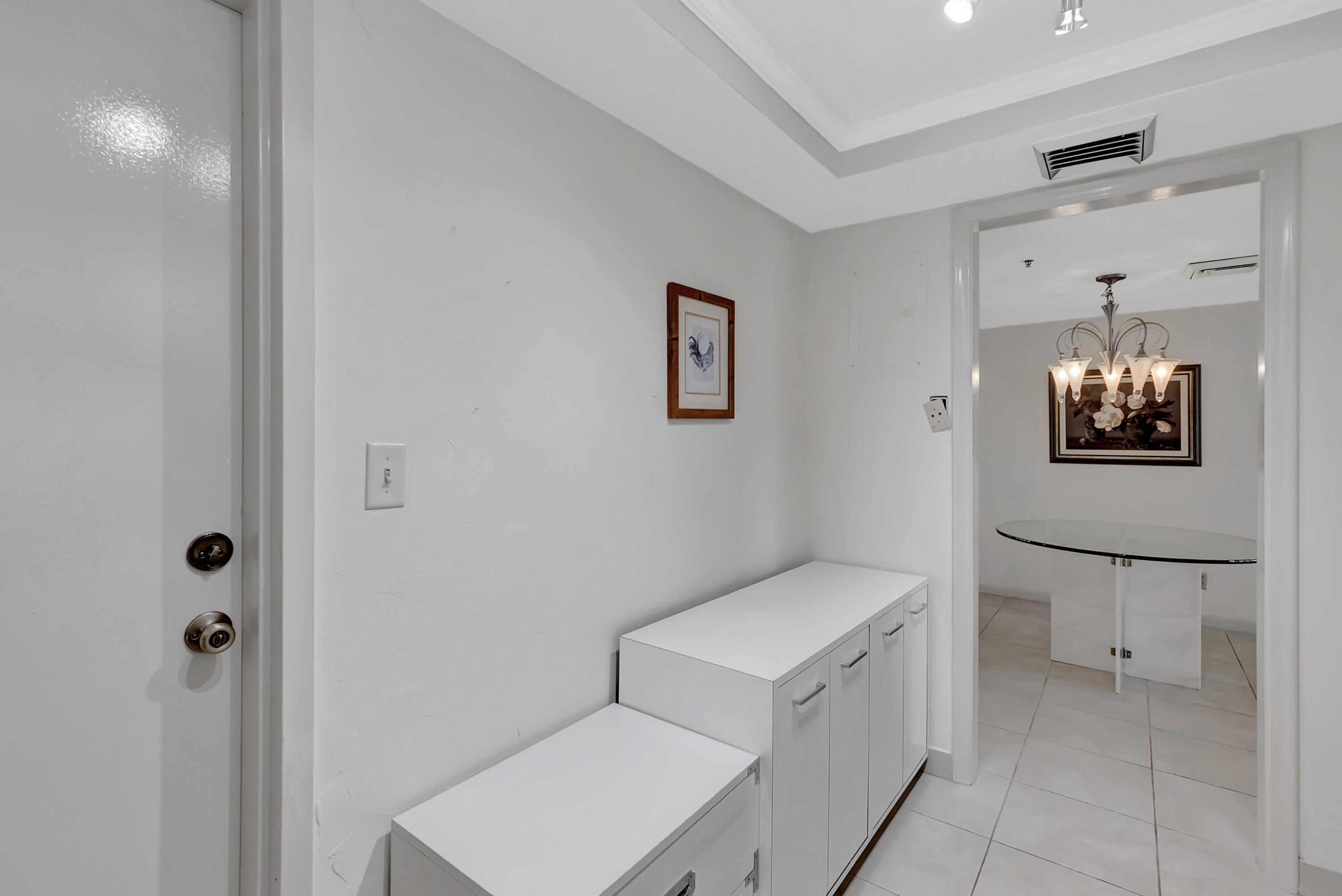 LAKEWOOD MIDRISE - Residential