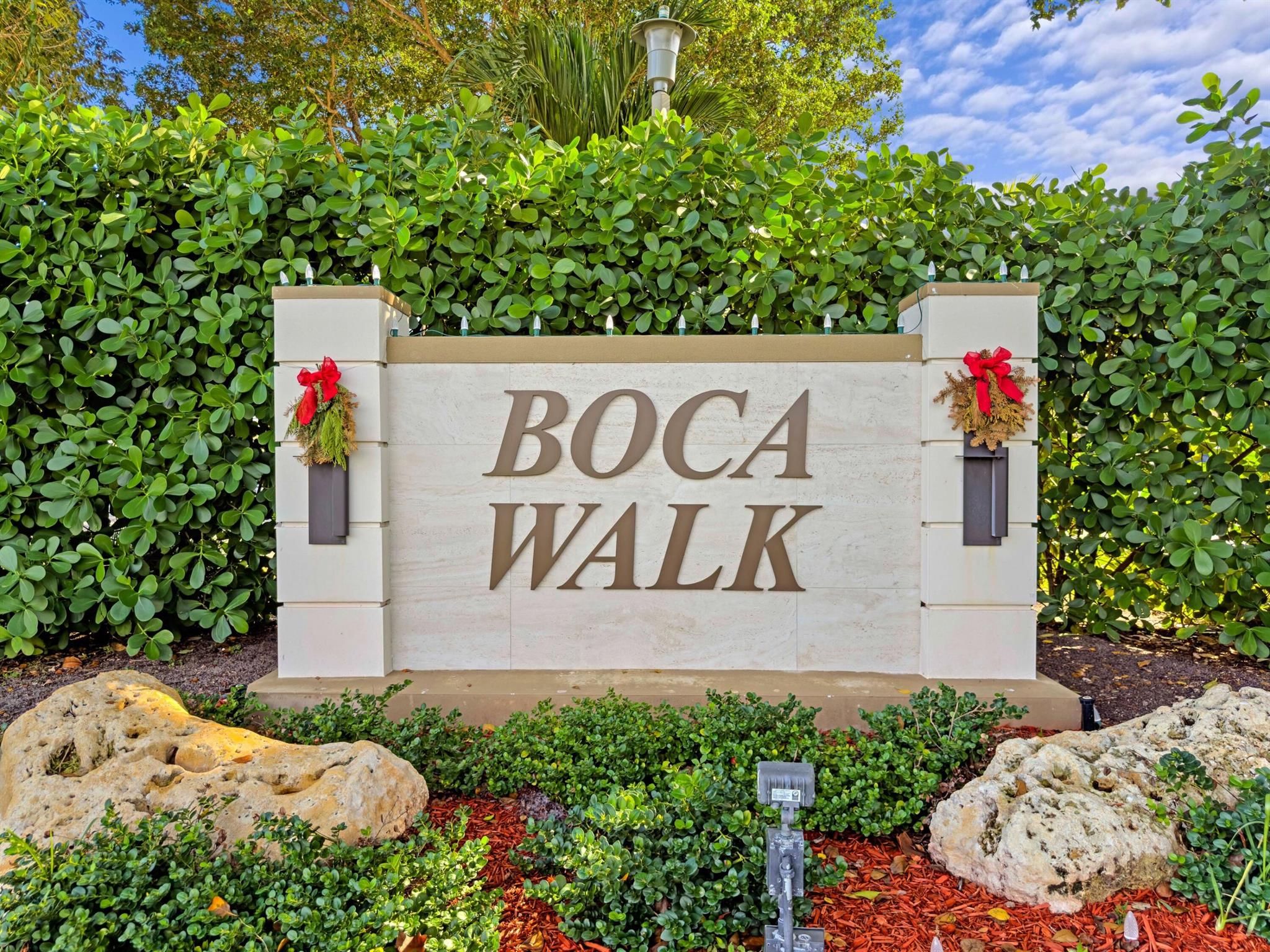 BOCA WALK - Residential