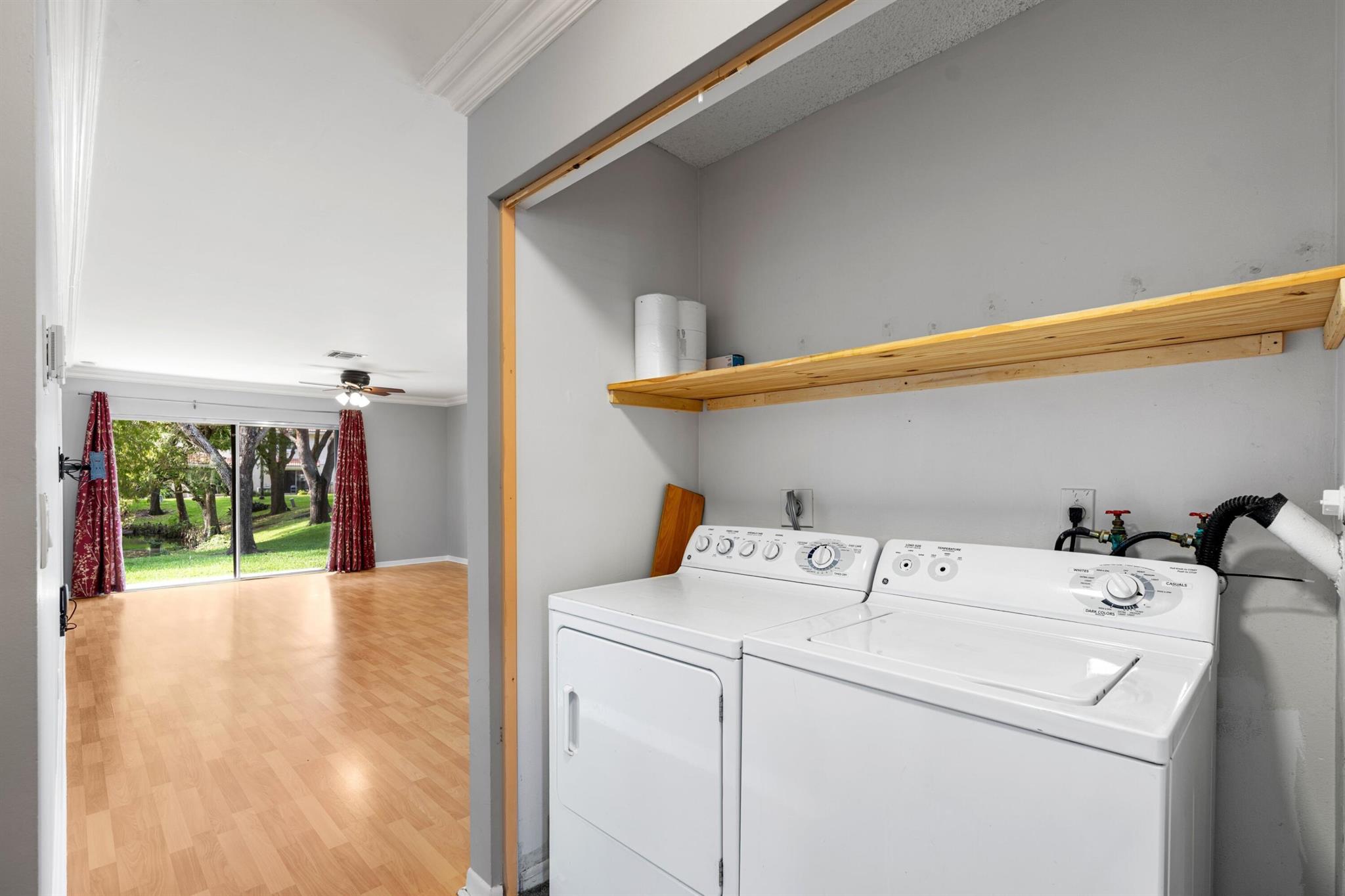 BOCA WALK - Residential