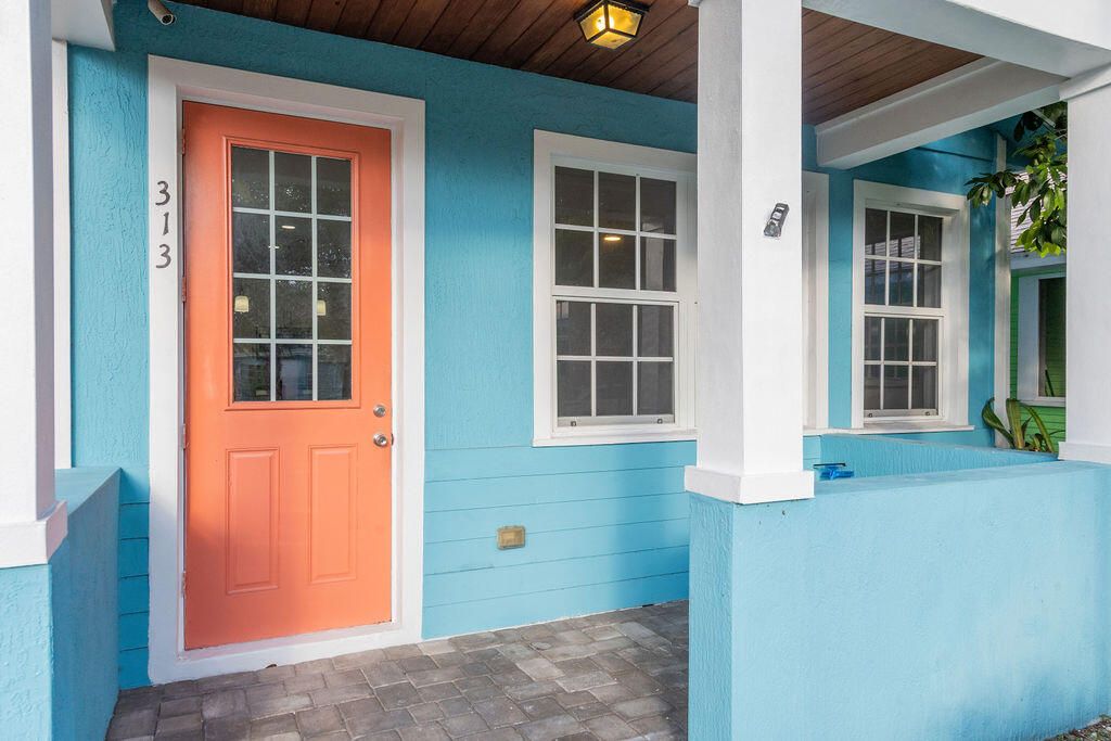 Photo of 313 N M Street, Lake Worth Beach, FL 33460 (MLS # R11135112)