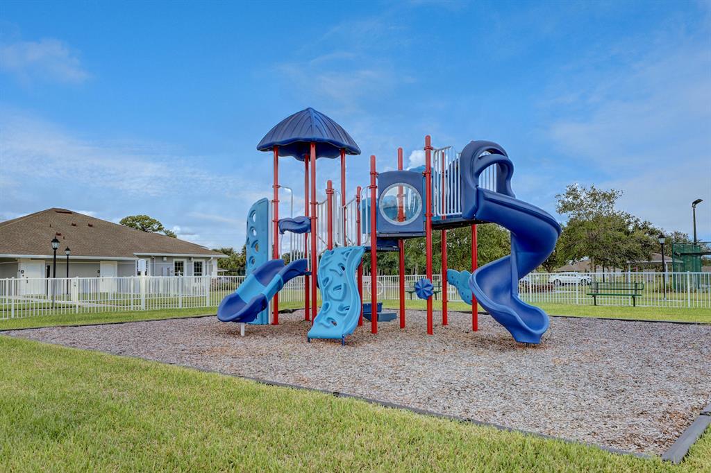 WATERSTONE PHASE ONE - Residential