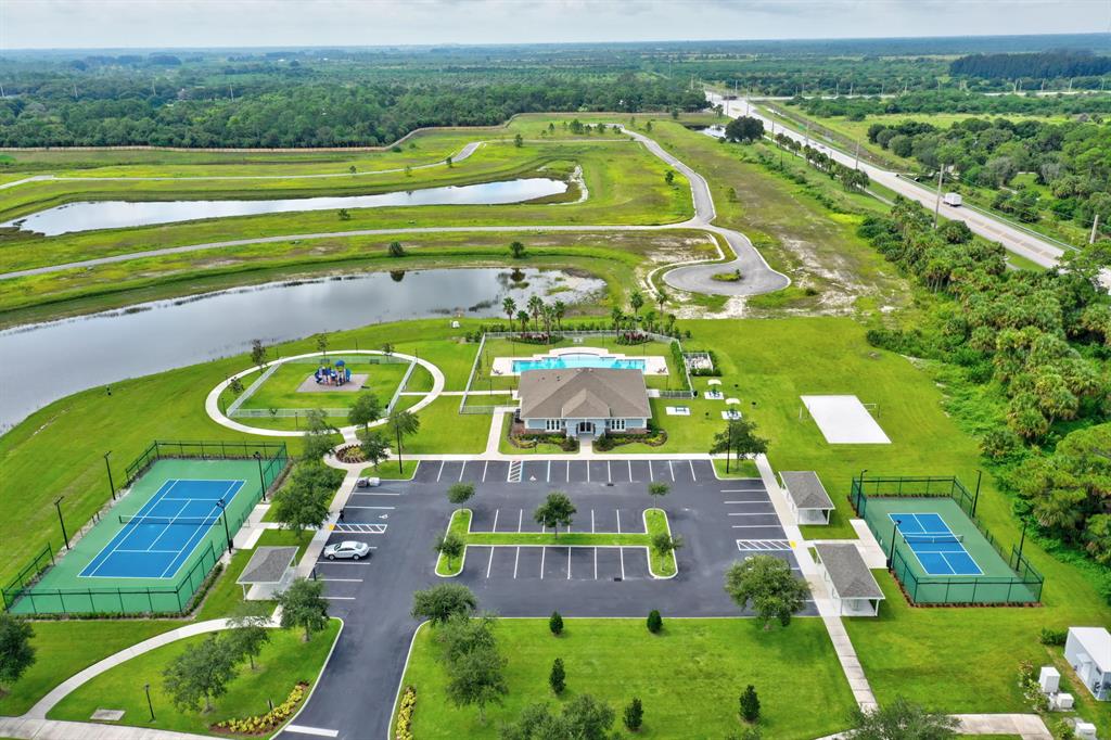 WATERSTONE PHASE ONE - Residential