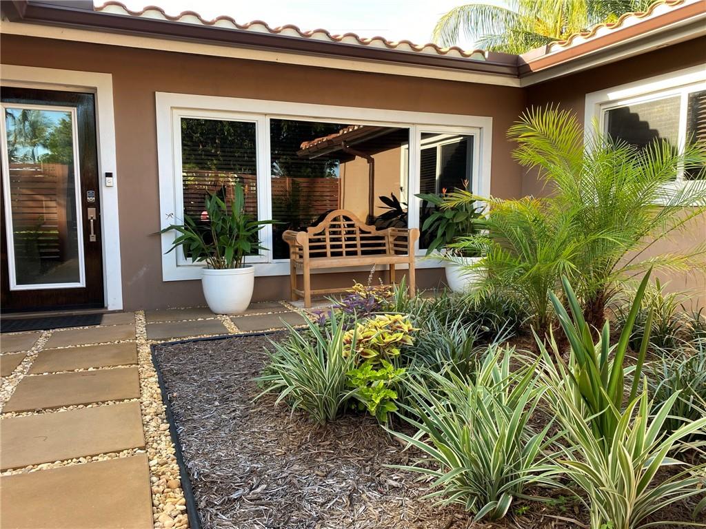 Poinsettia Heights River - Residential