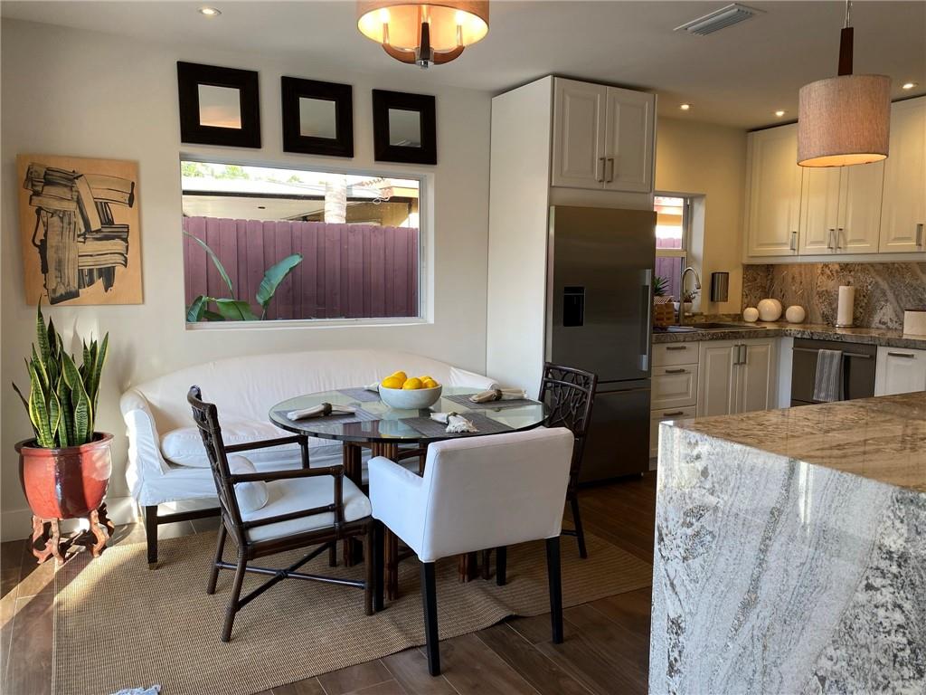 Poinsettia Heights River - Residential