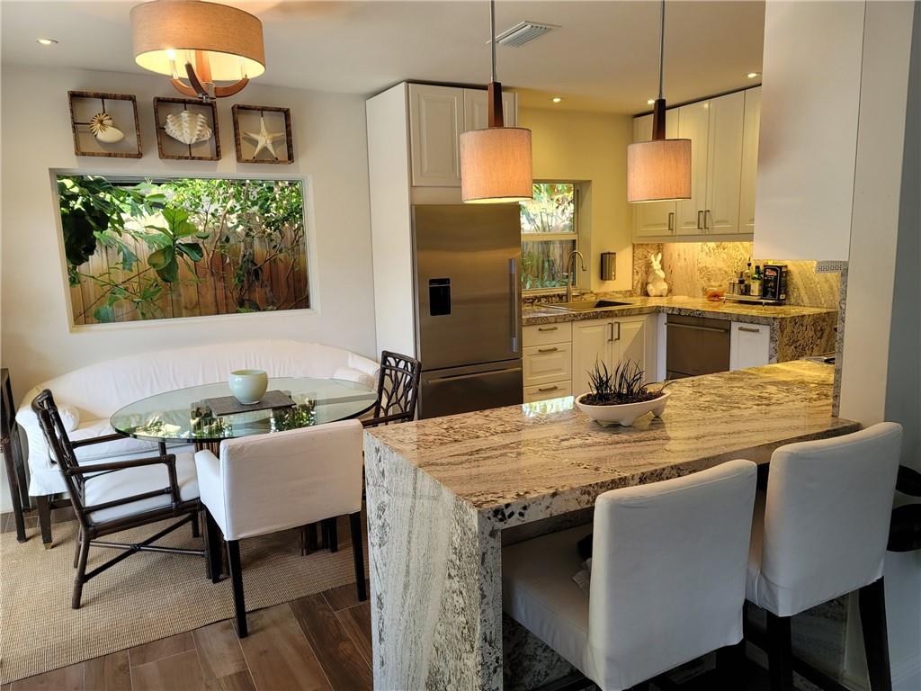 Poinsettia Heights River - Residential