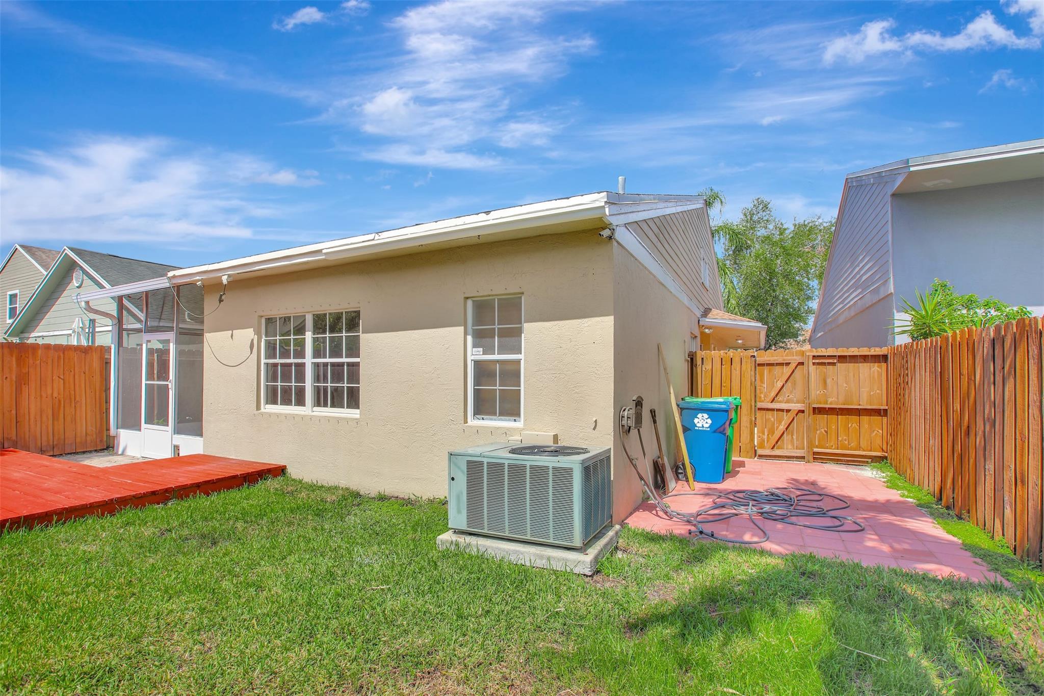 Hampton Lakes 140-42 B - Residential