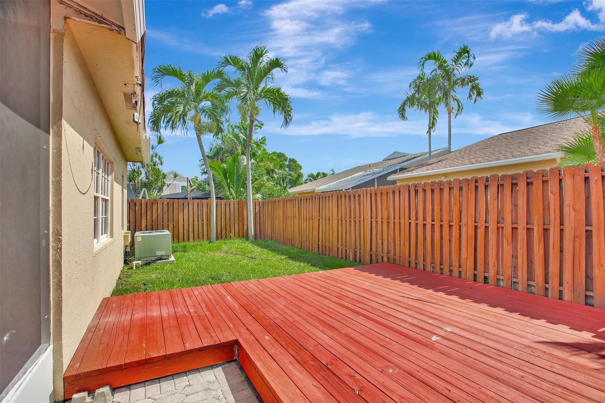 Hampton Lakes 140-42 B - Residential