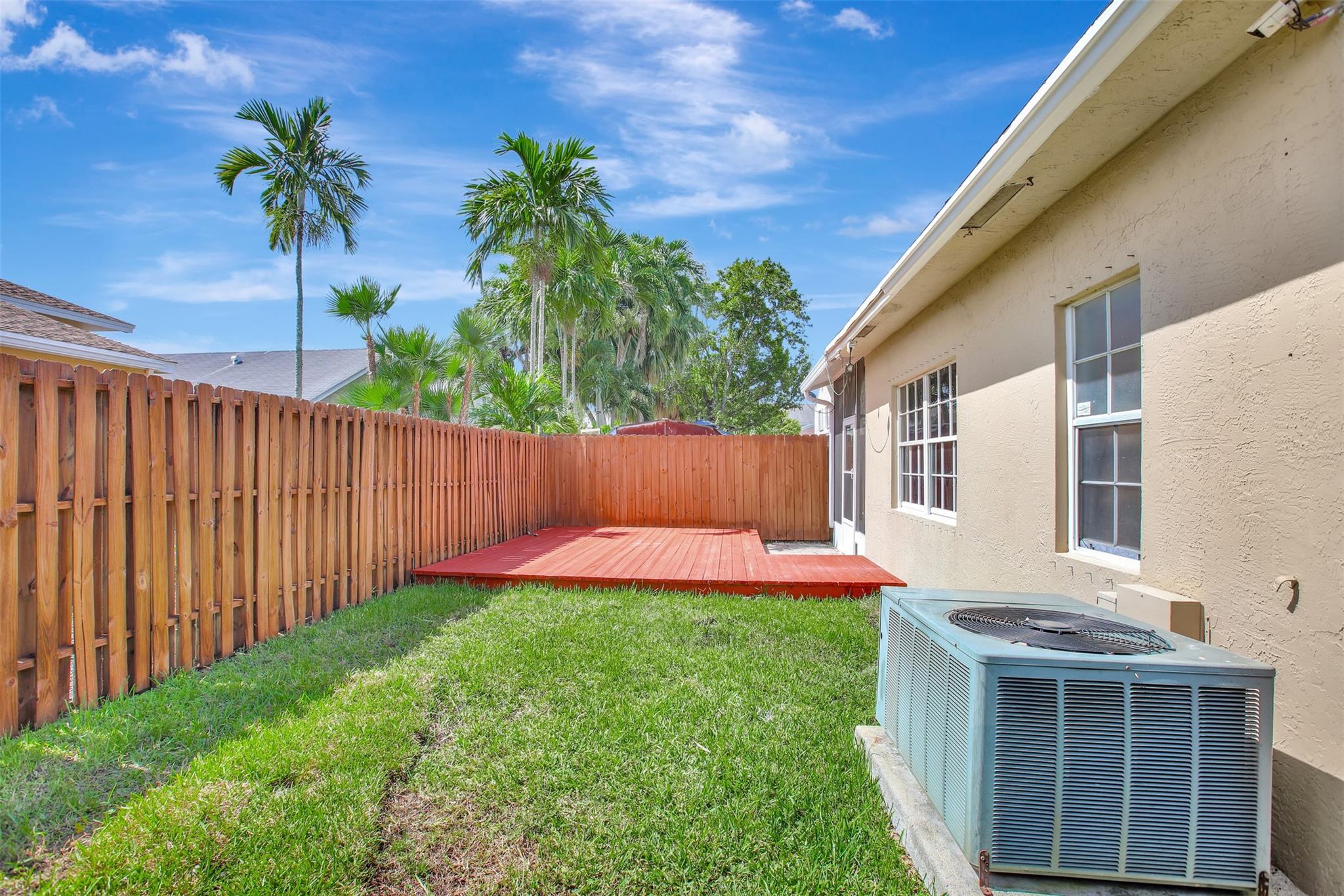 Hampton Lakes 140-42 B - Residential