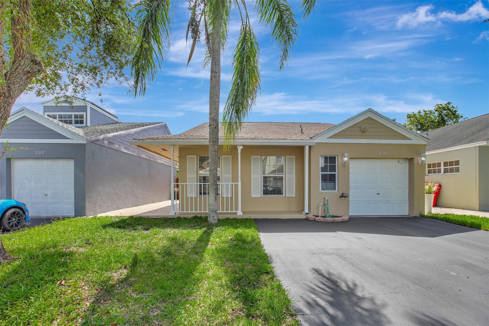 Hampton Lakes 140-42 B - Residential