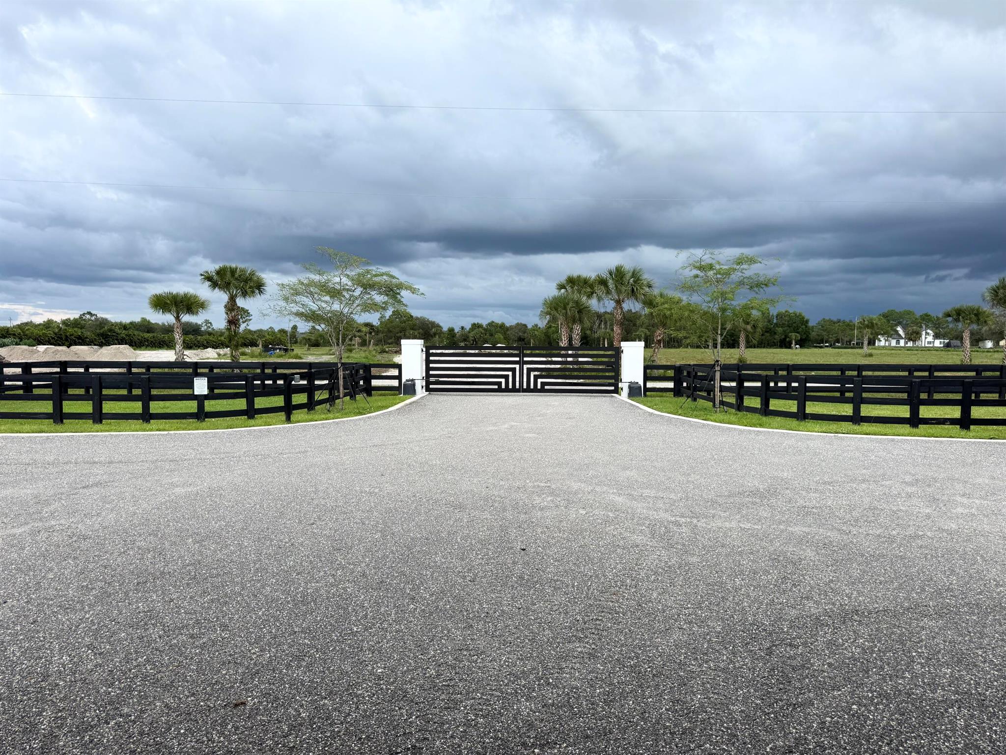 DEER RUN - Residential Lease