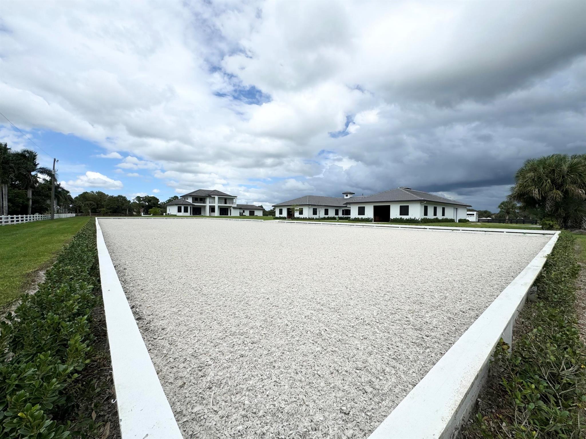 DEER RUN - Residential Lease