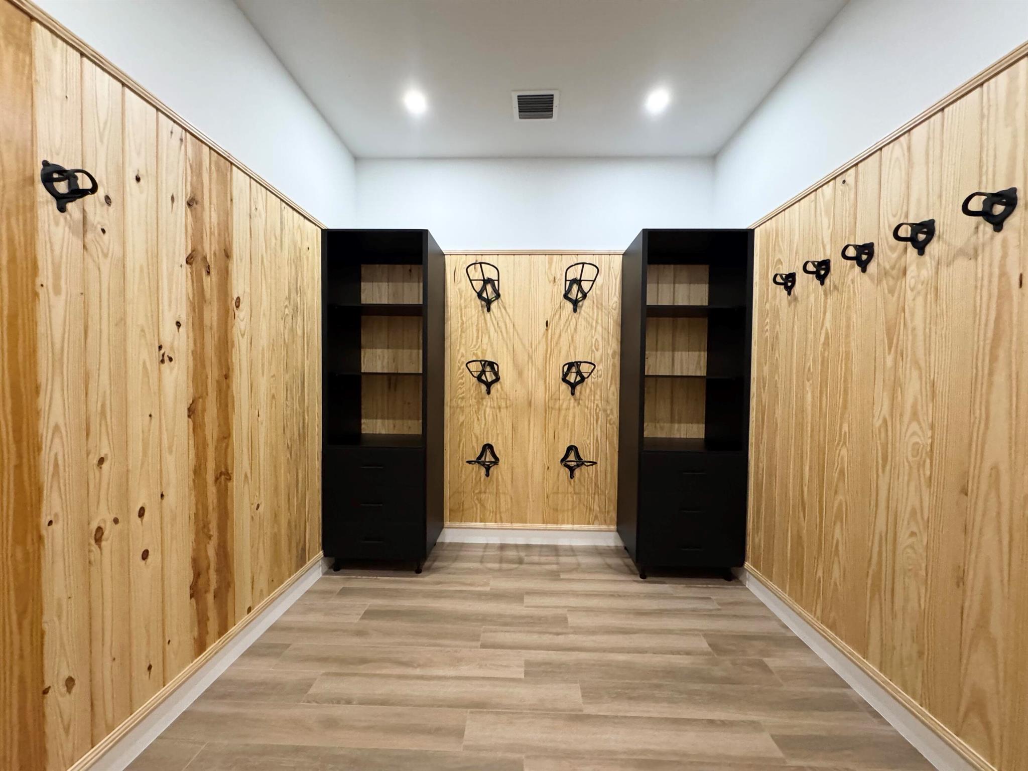 DEER RUN - Residential Lease