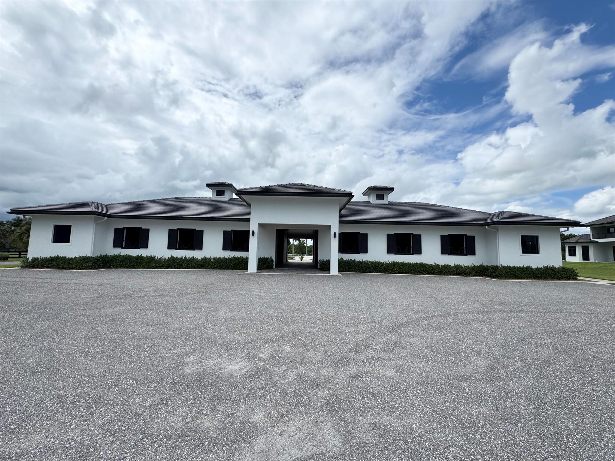 DEER RUN - Residential Lease