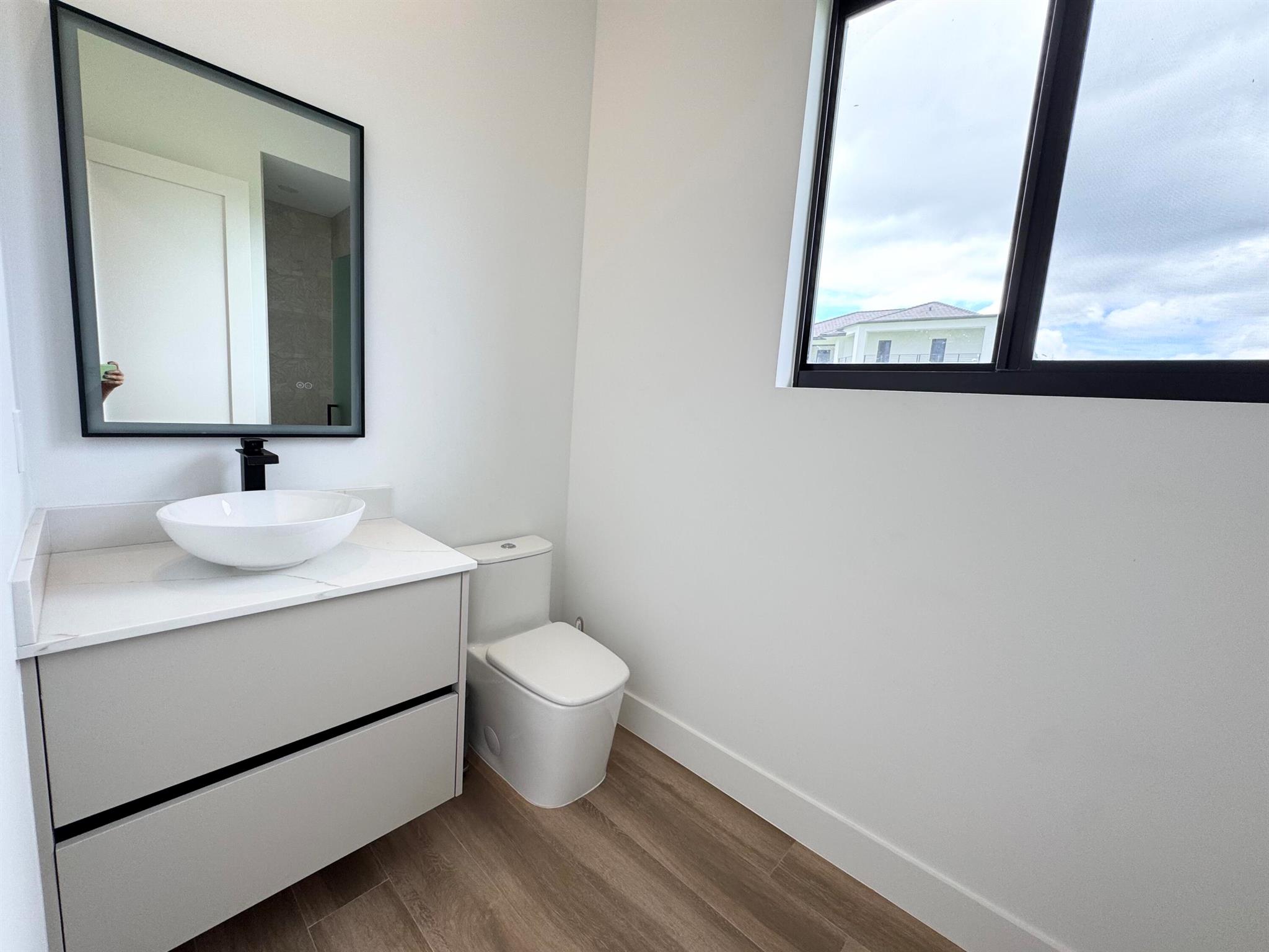 DEER RUN - Residential Lease