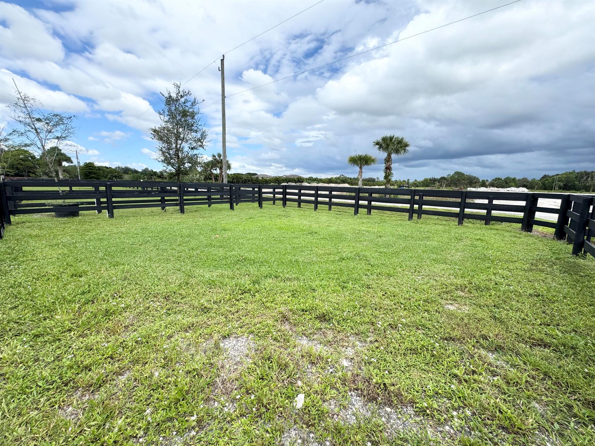 DEER RUN - Residential Lease