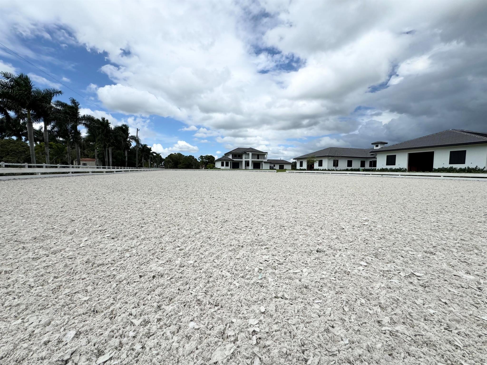 DEER RUN - Residential Lease