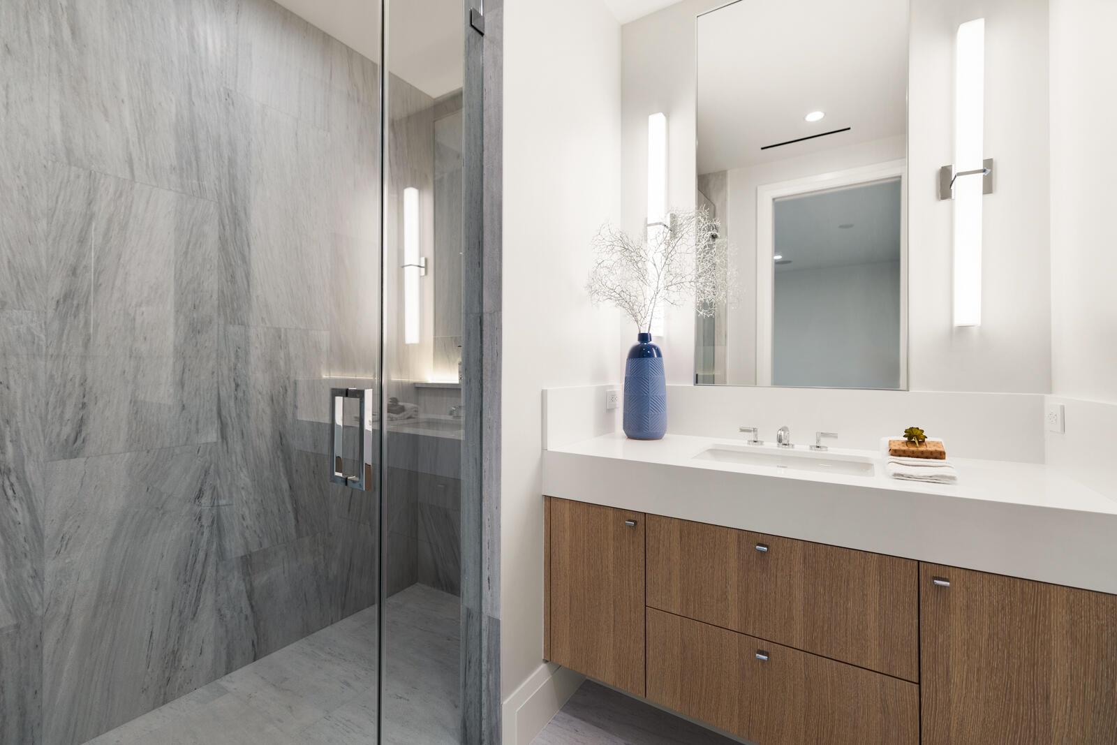 BOCA RATON RIVIERA - Residential