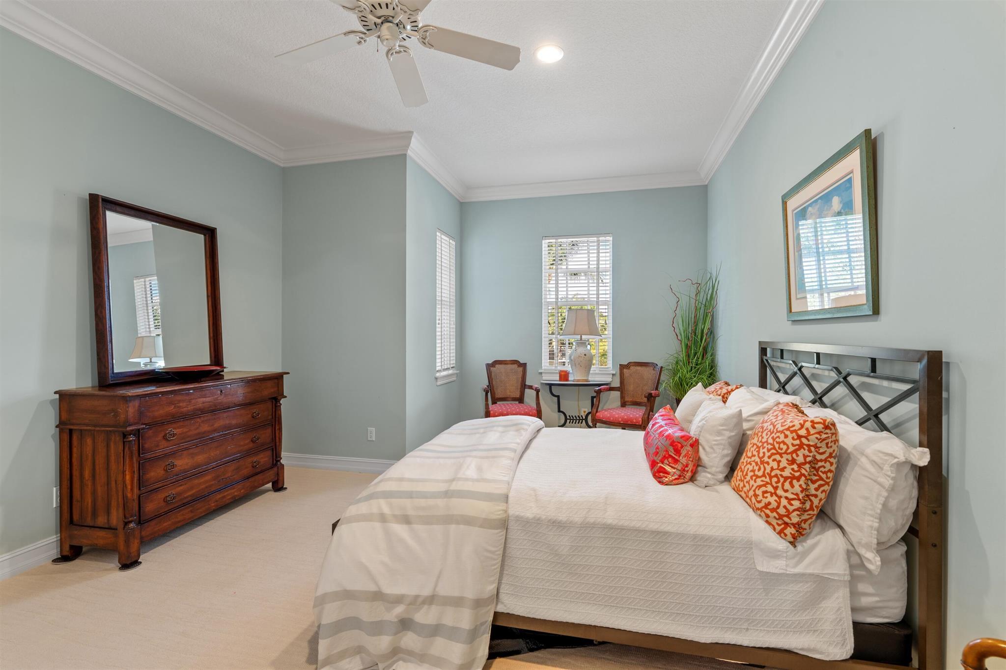 WINDSOR COURT - Residential