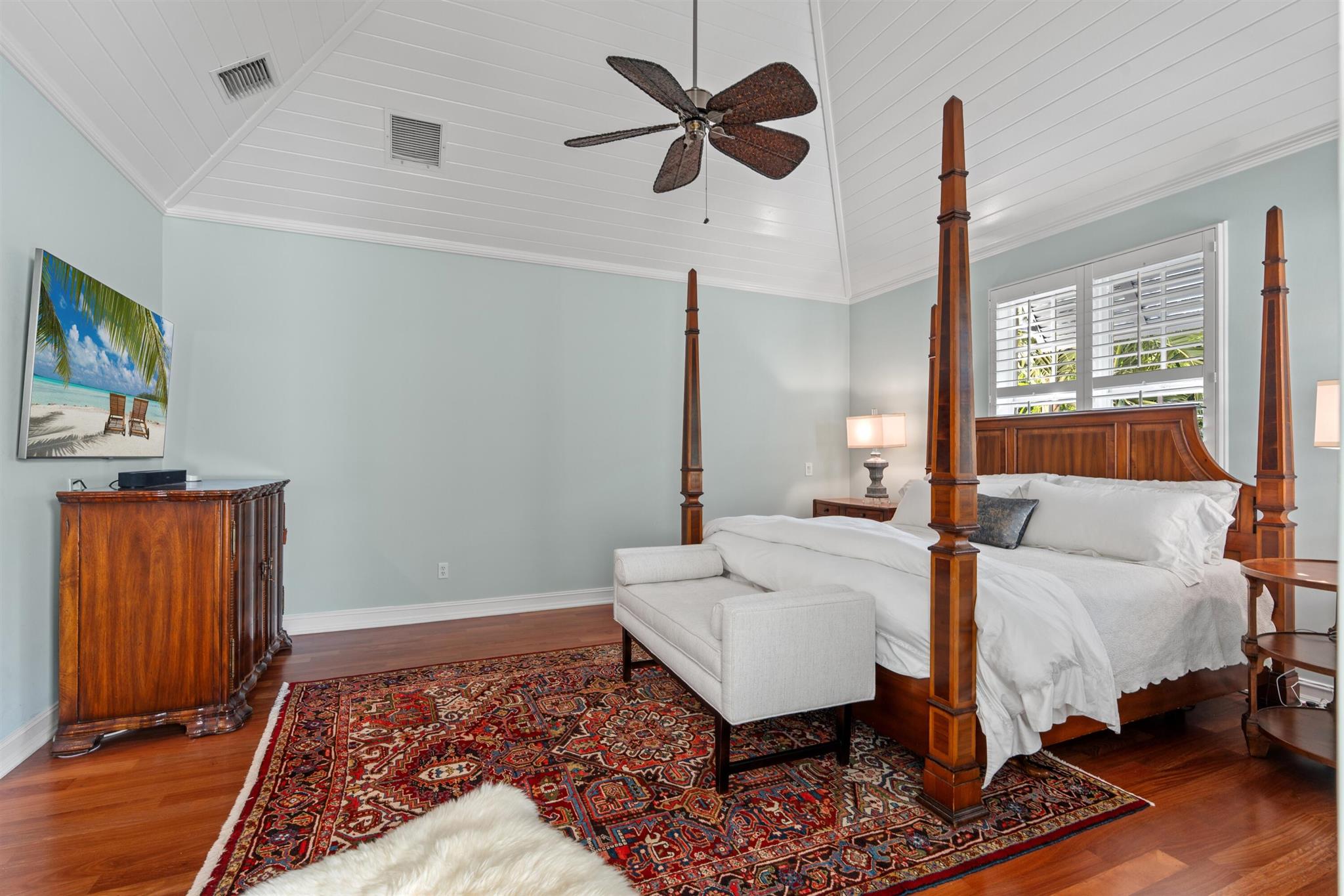 WINDSOR COURT - Residential