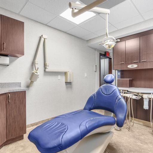 3047 N Federal Highway