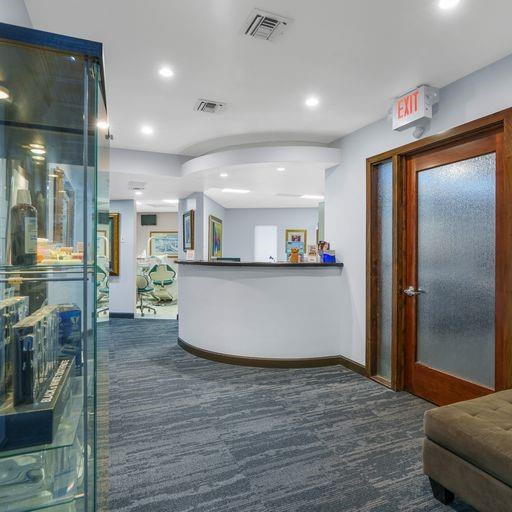 3047 N Federal Highway