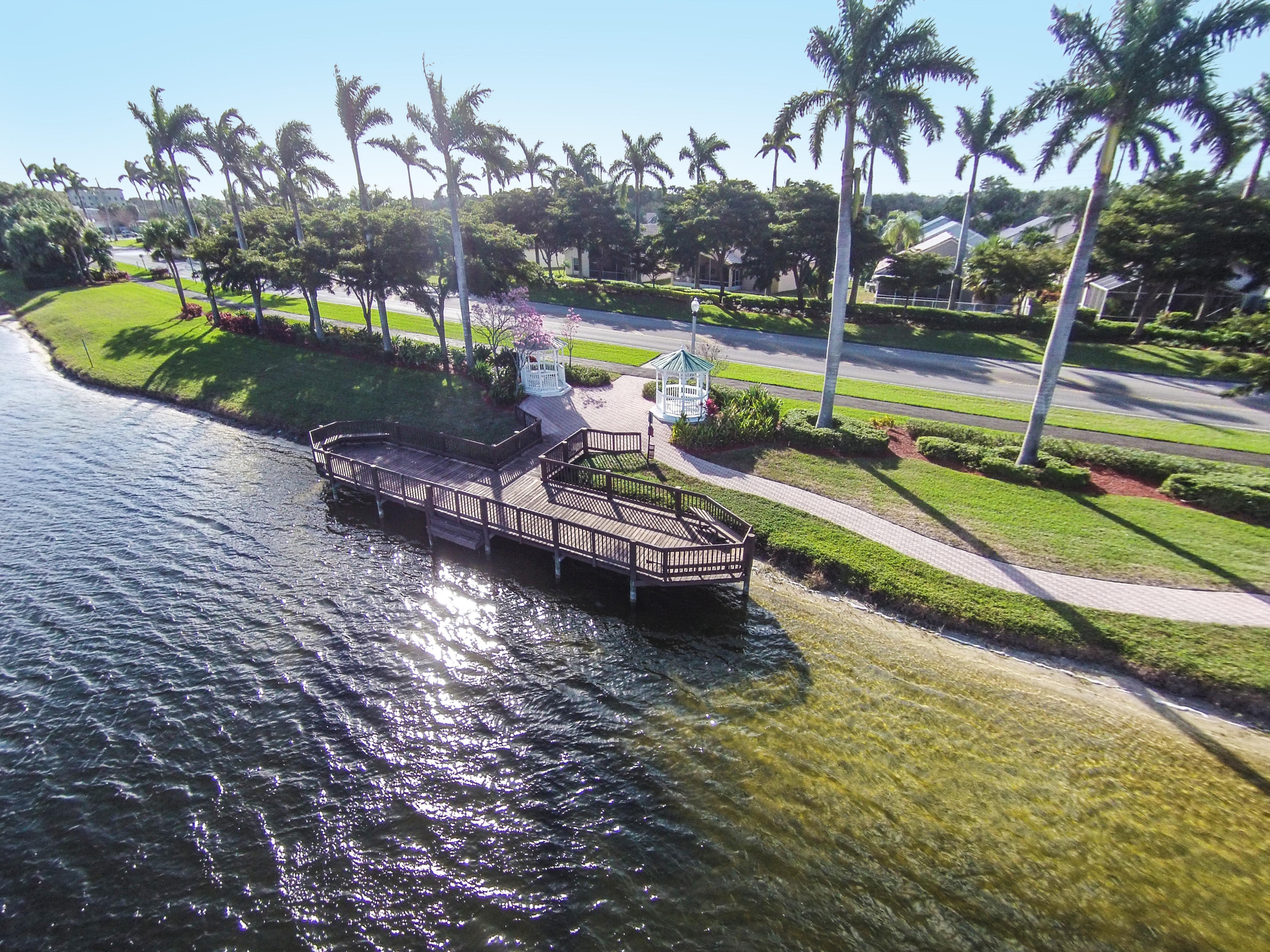 WELLINGTONS EDGE - Residential