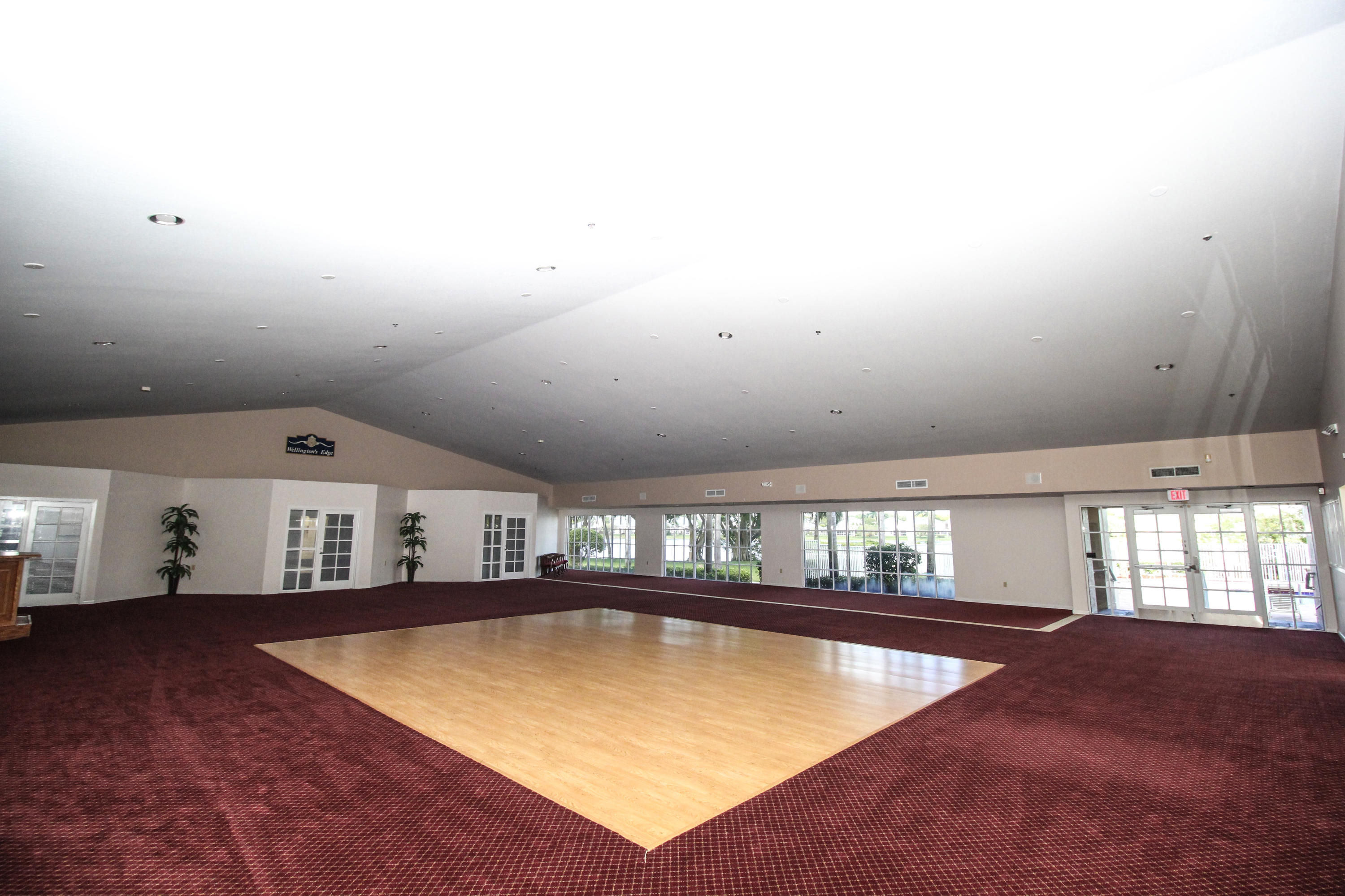 WELLINGTONS EDGE - Residential