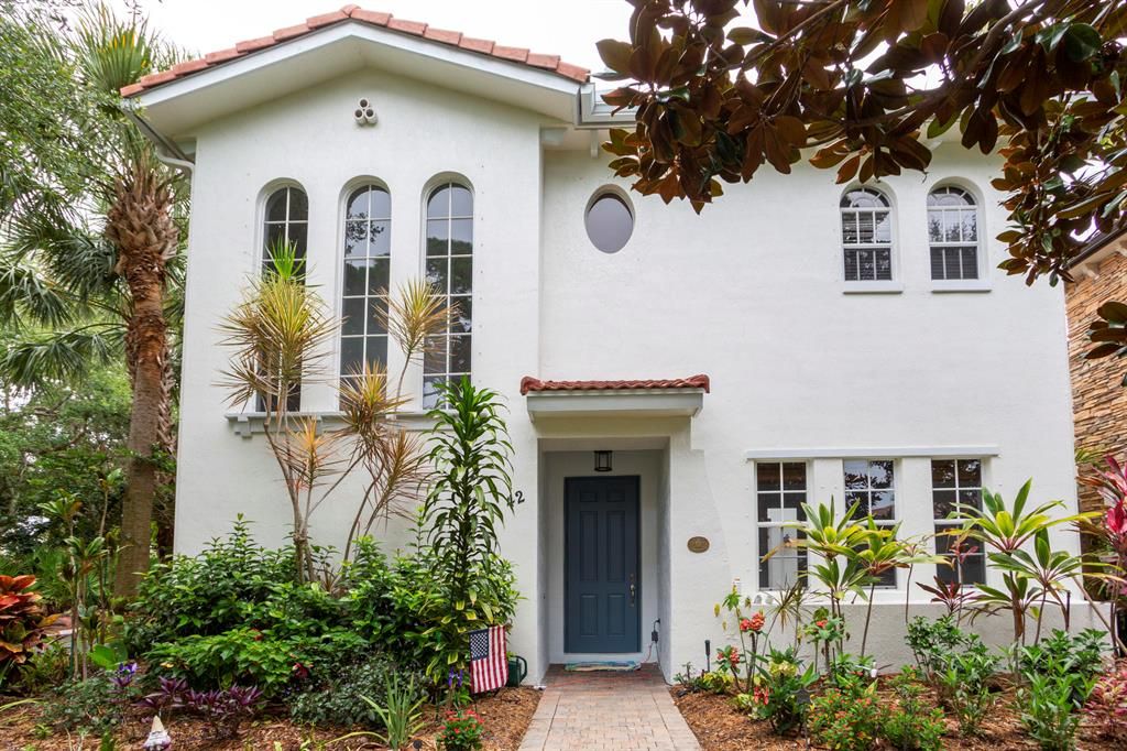 Photo of 42 Stoney Drive, Palm Beach Gardens, FL 33410 (MLS # R10726171)