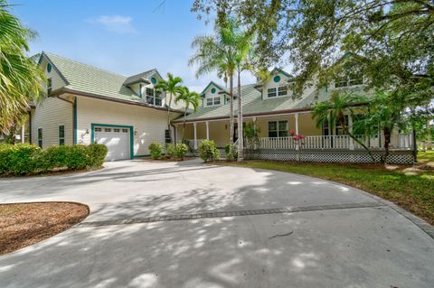 A home in Palm City