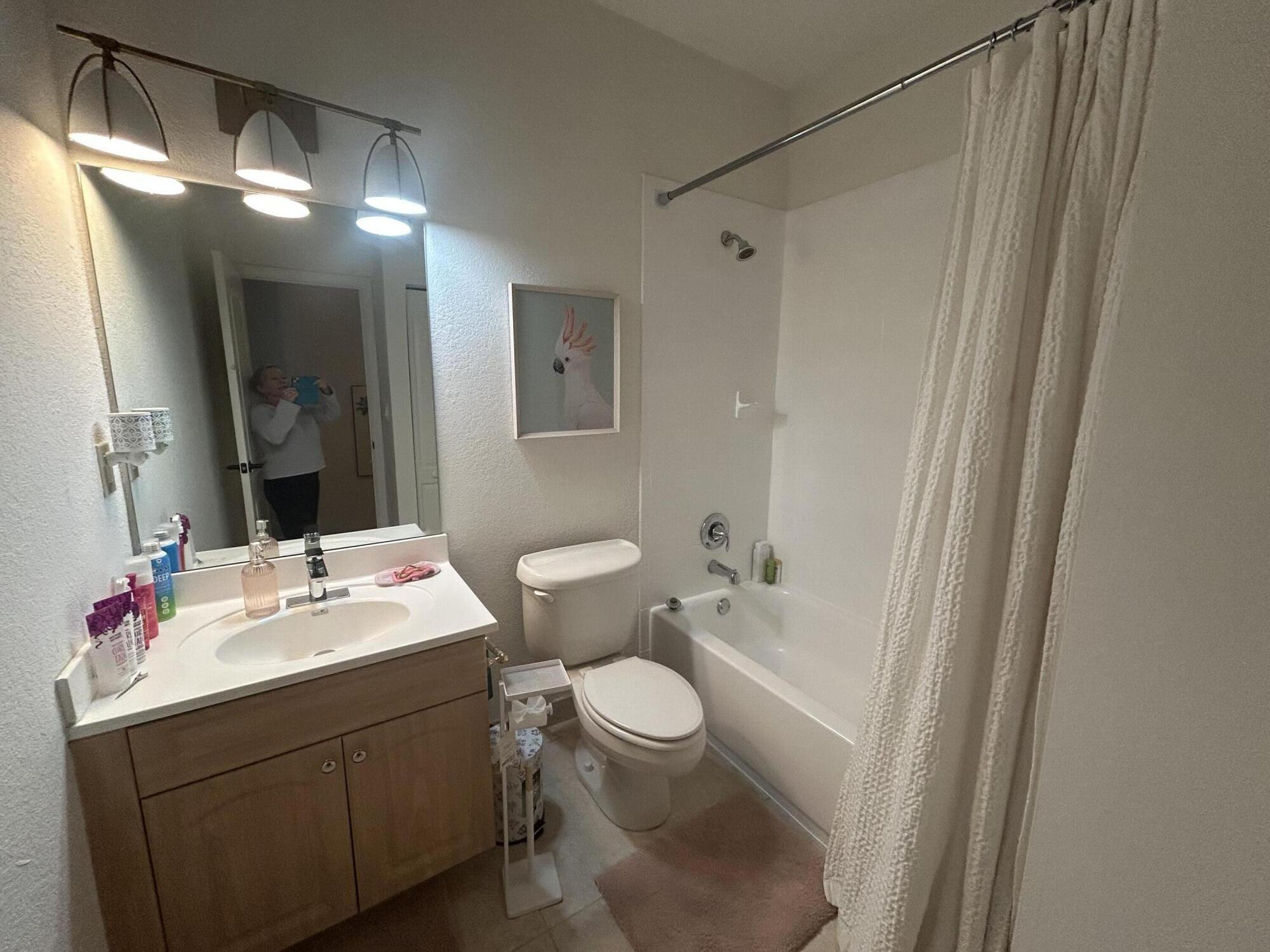 SOUTH SHORE 3 OF WELLINGTON - Residential Lease