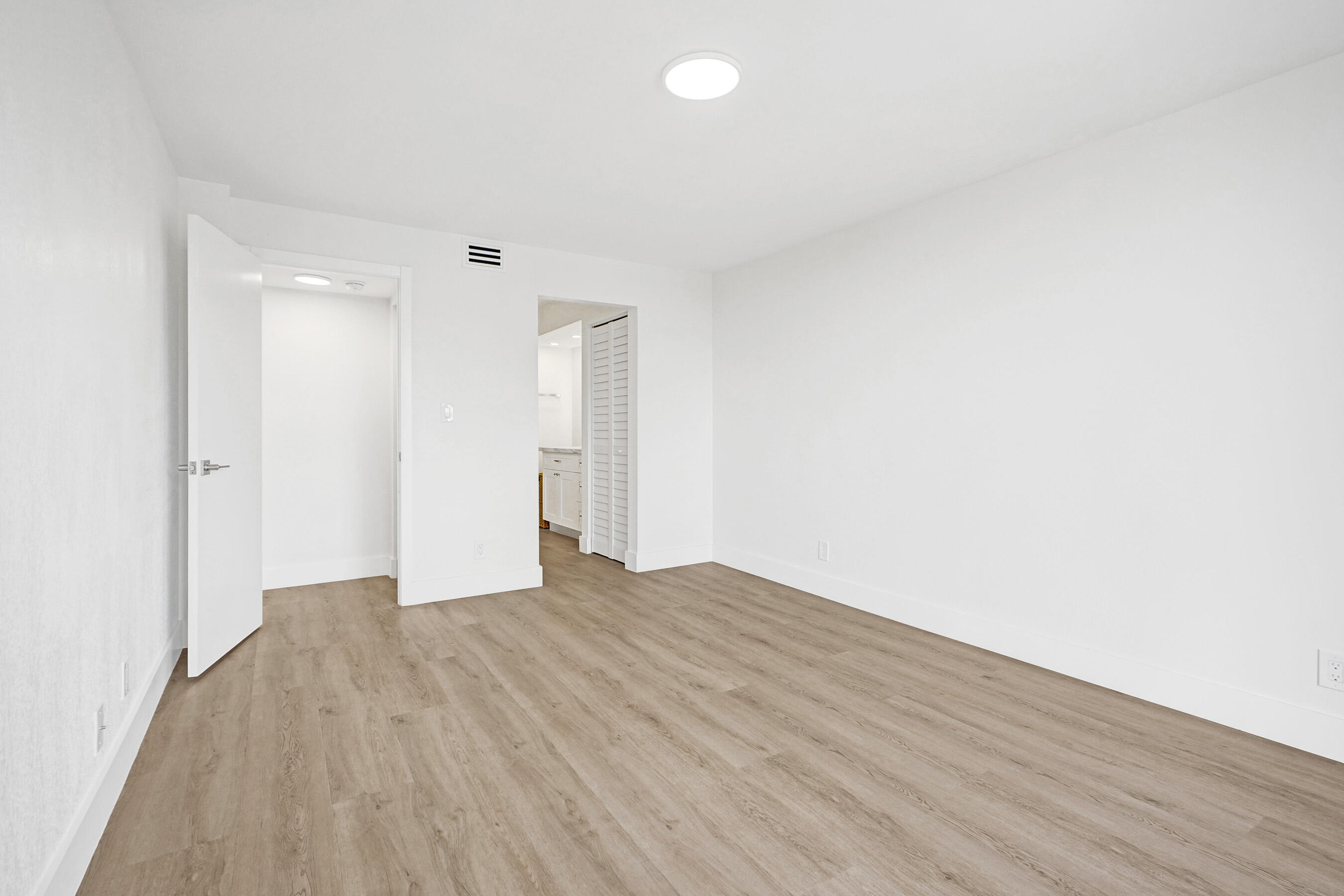 GATE TWO CONDO - Residential