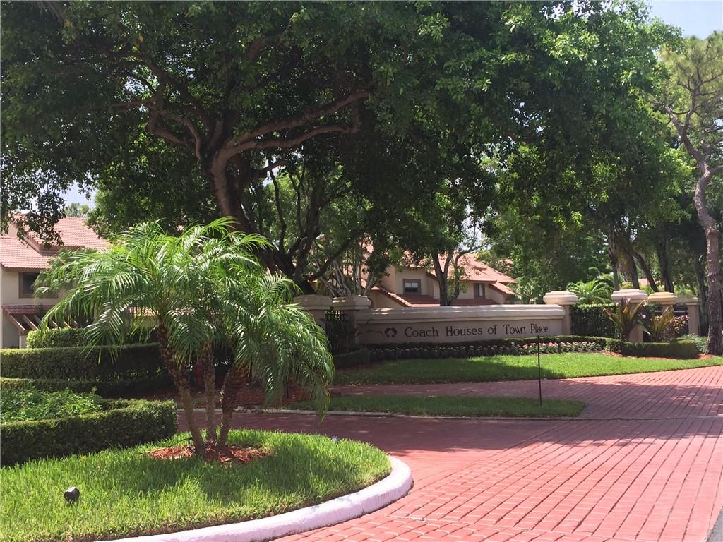 COACH HOUSES - Residential Lease