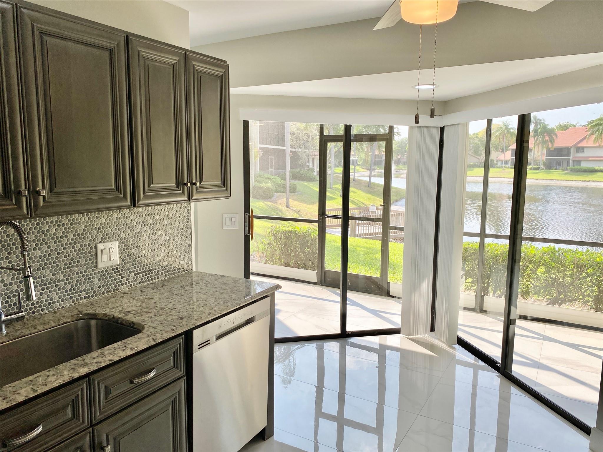 COACH HOUSES - Residential Lease