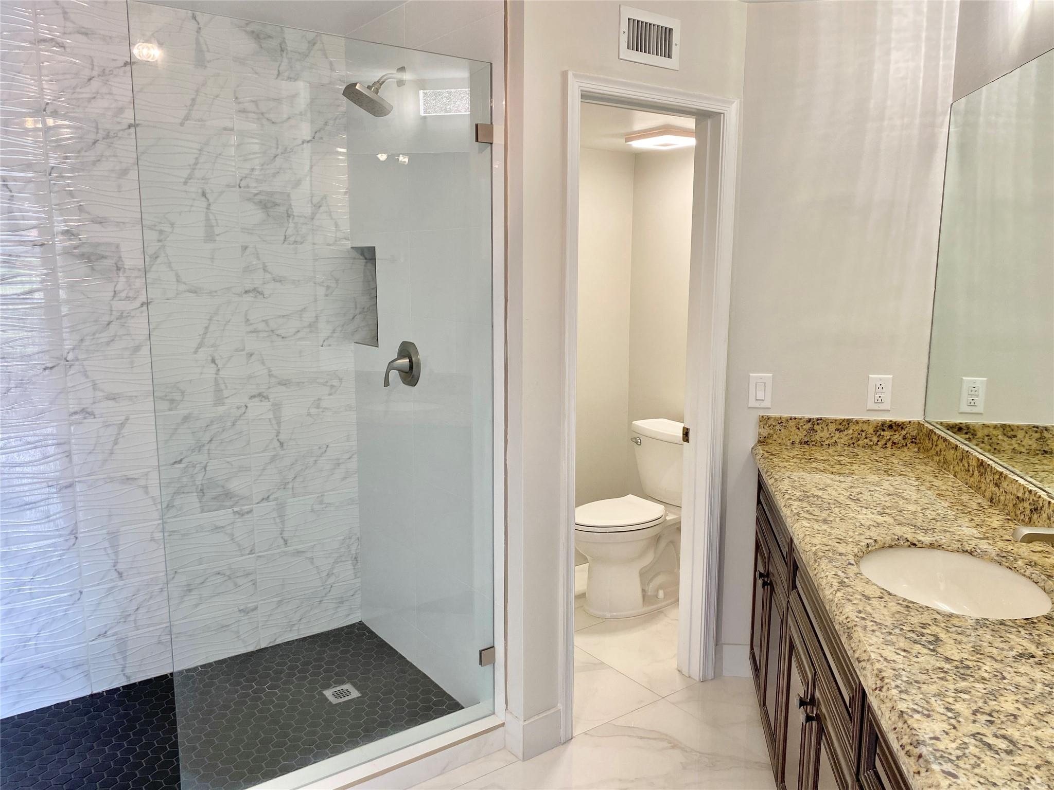 COACH HOUSES - Residential Lease