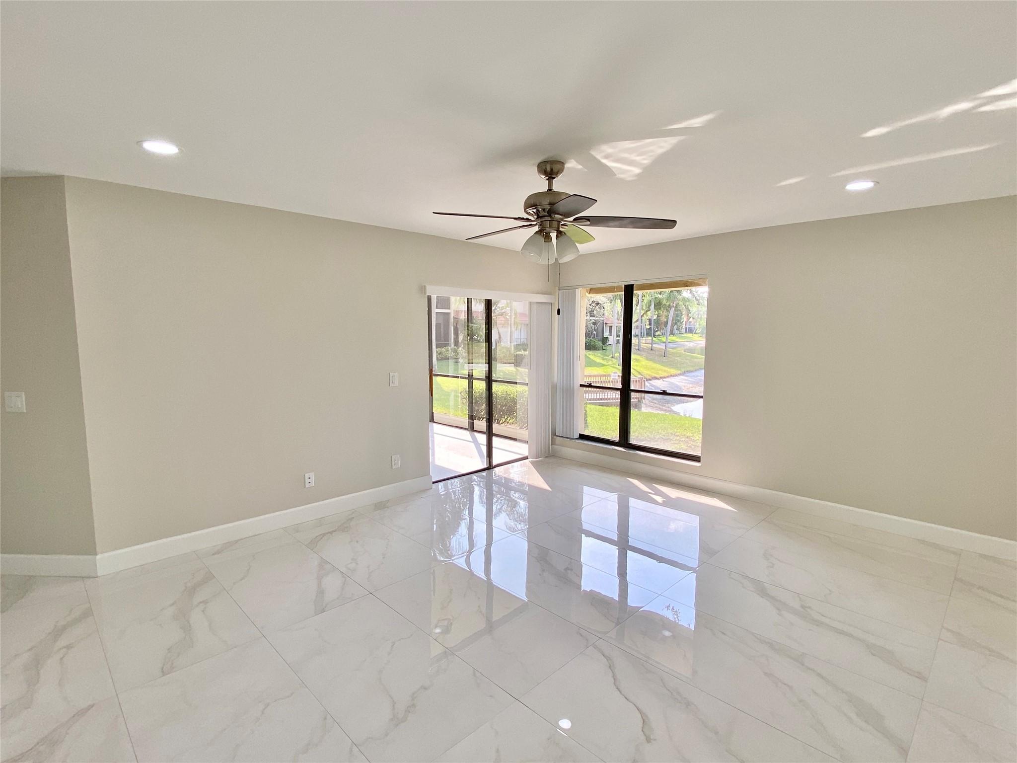 COACH HOUSES - Residential Lease