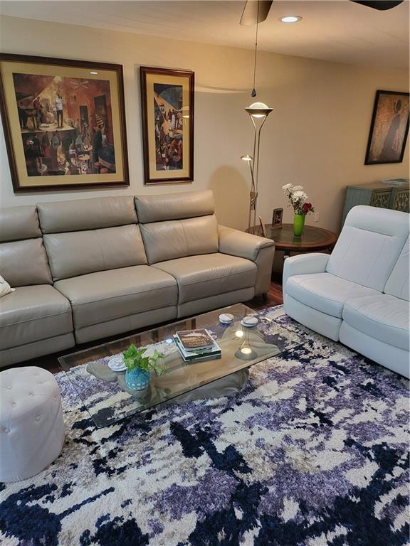 Lakeshore - Residential