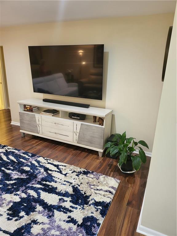 Lakeshore - Residential