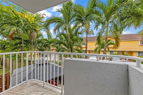 Condominium in Miami FL 8261 8th St St 8.jpg