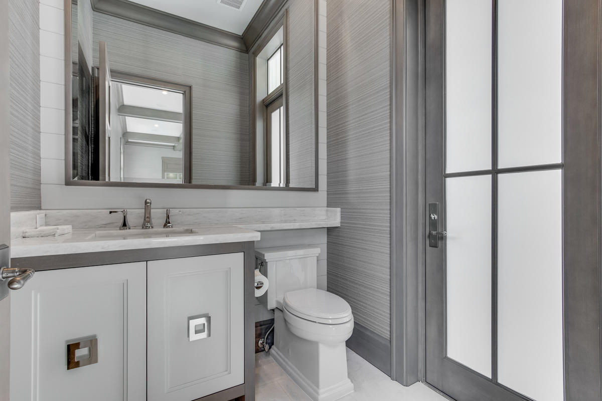 ROYAL PALM YACHT & COUNTR - Residential