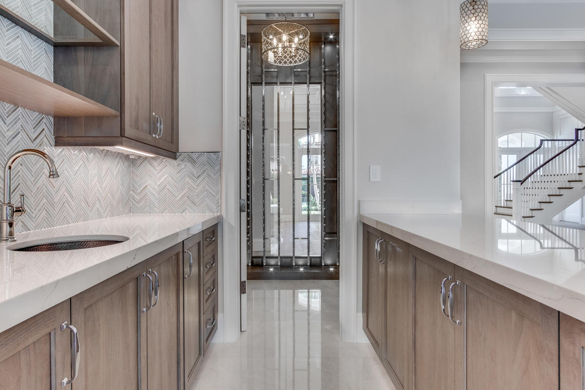 ROYAL PALM YACHT & COUNTR - Residential