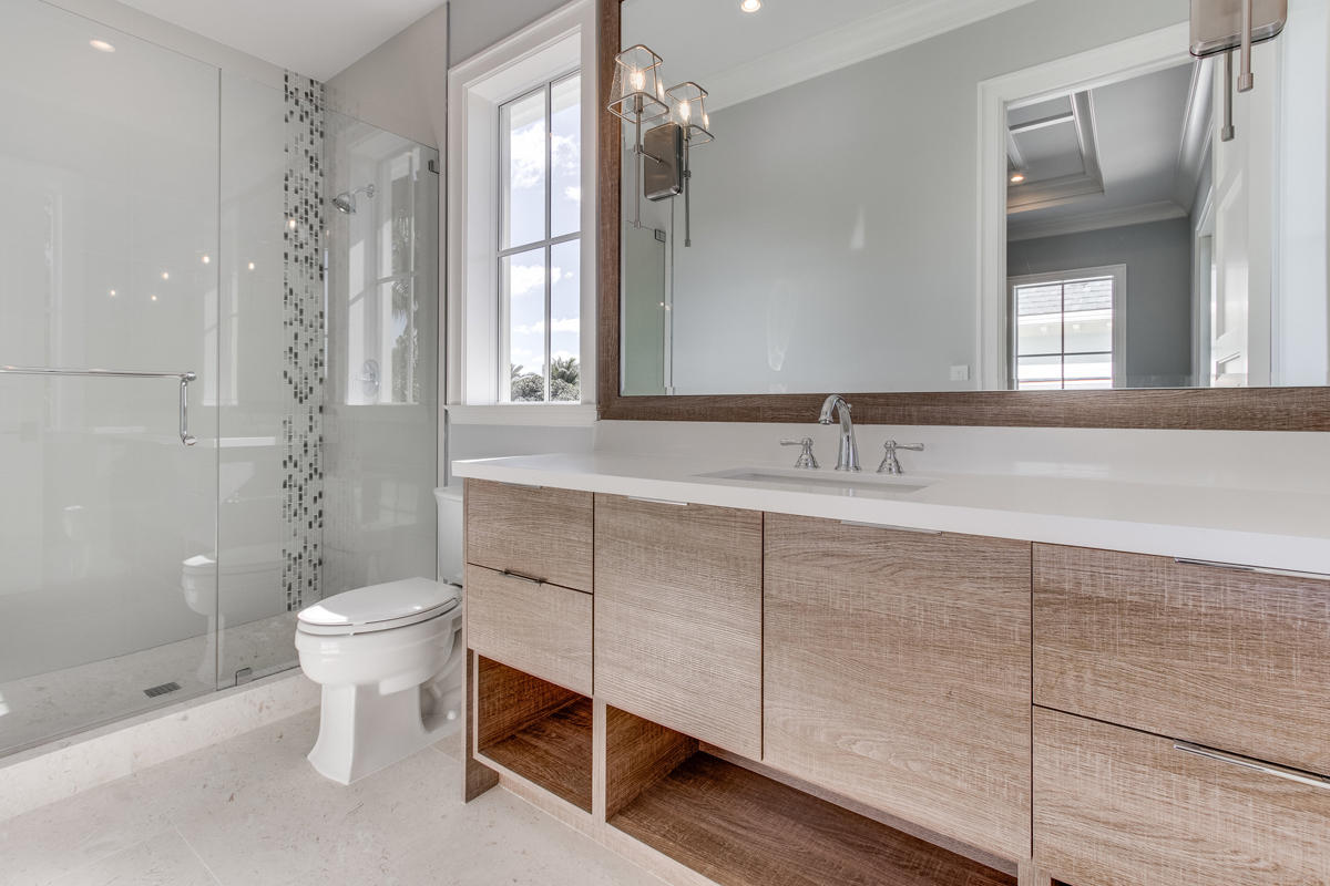 ROYAL PALM YACHT & COUNTR - Residential