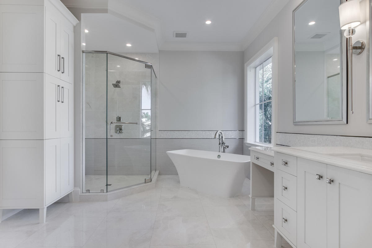 ROYAL PALM YACHT & COUNTR - Residential