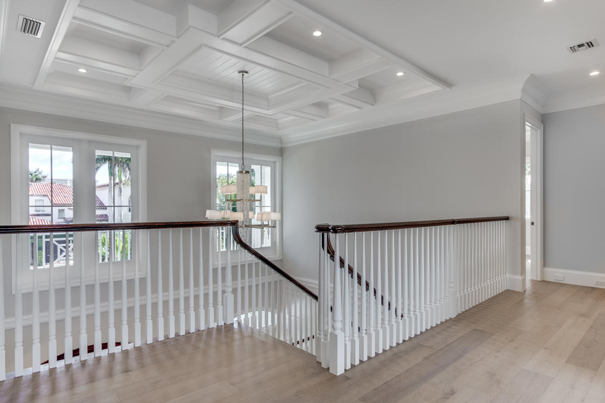 ROYAL PALM YACHT & COUNTR - Residential