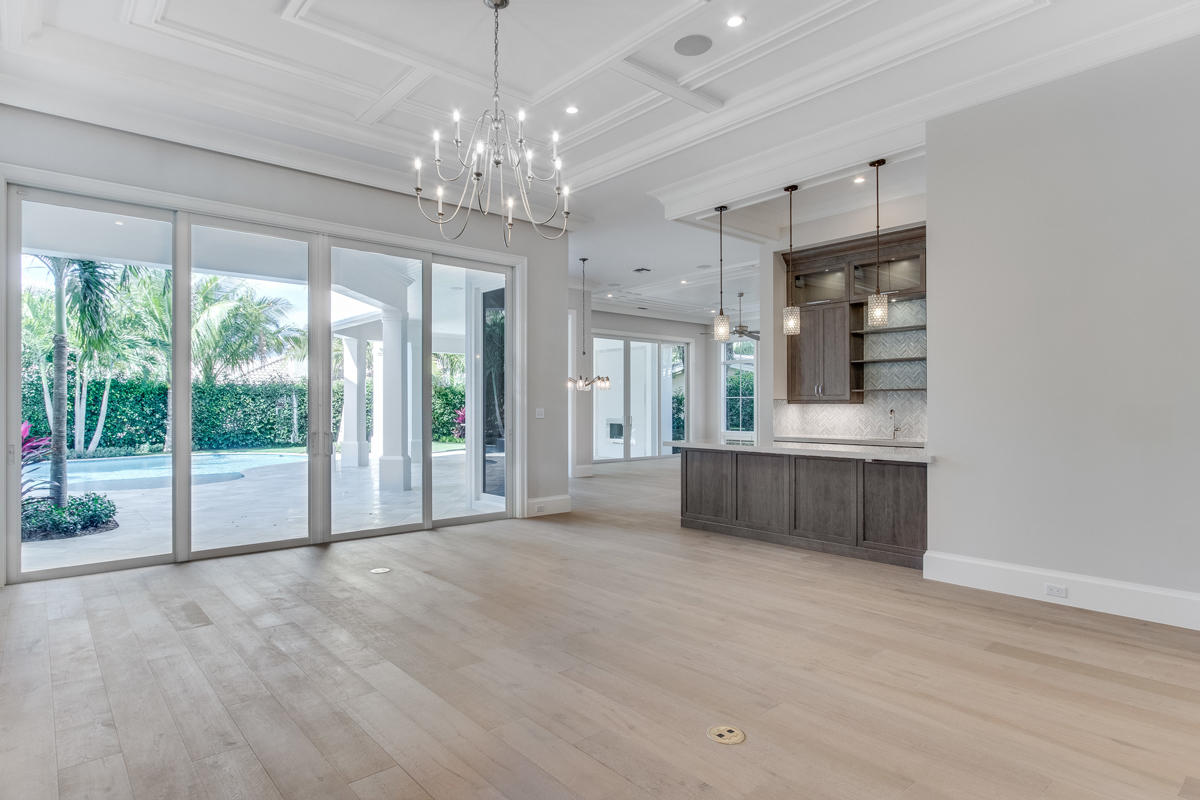 ROYAL PALM YACHT & COUNTR - Residential