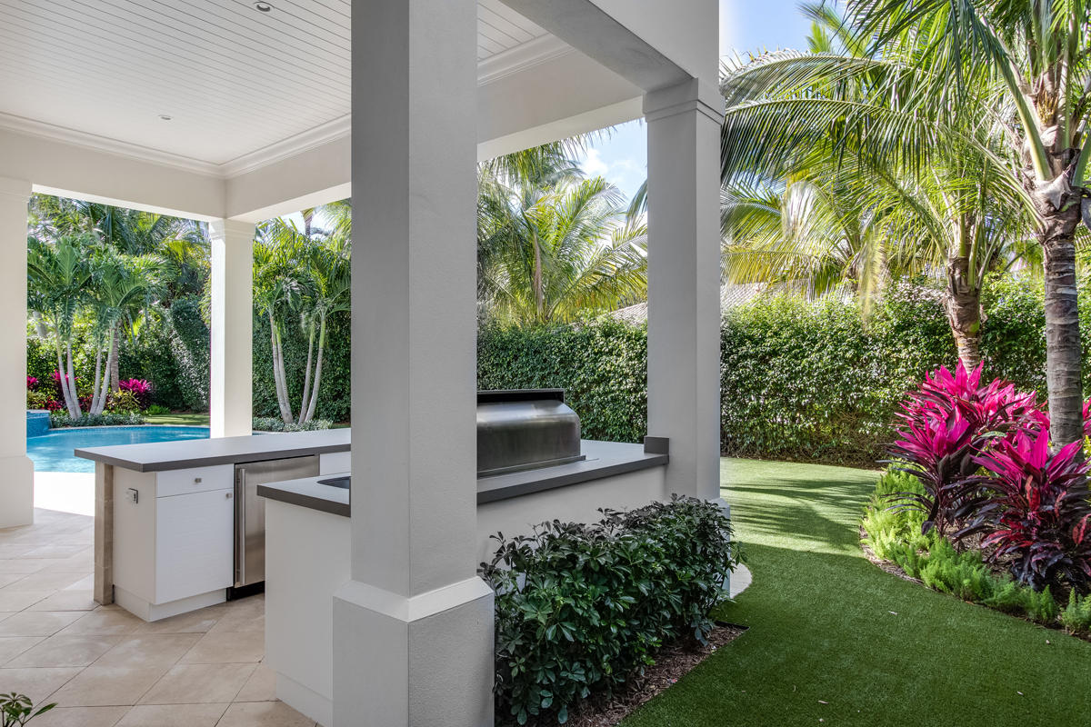 ROYAL PALM YACHT & COUNTR - Residential