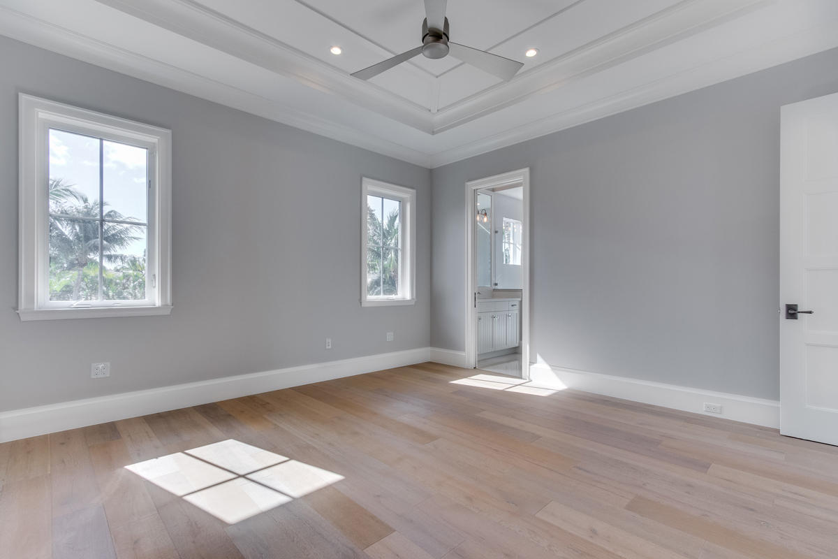 ROYAL PALM YACHT & COUNTR - Residential